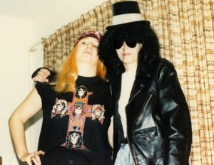 222403_1043453740073_2439_n